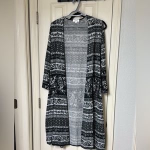 Lula roe Shirley size Small